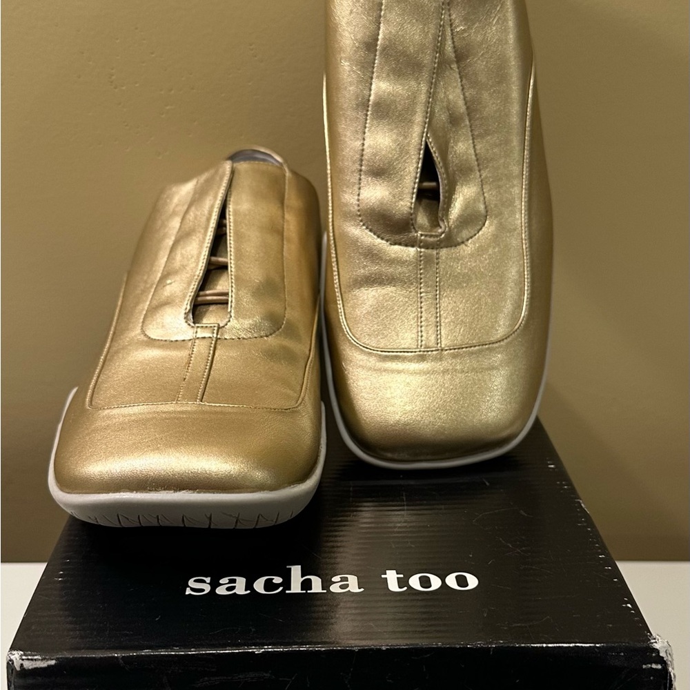 Sacha Too Gold Women's Sneakers